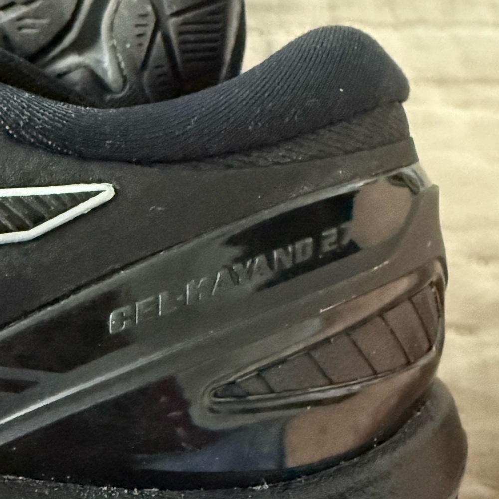 Women’s Asics Gel Kayano 27 Black Athletic Shoes Breathable Mesh -Cushioned Sole - Picture 3 of 4